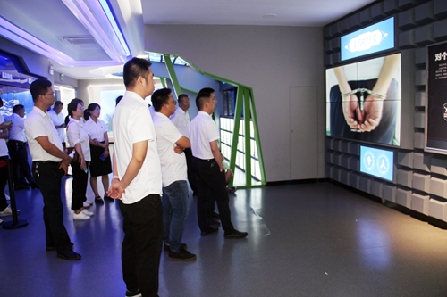 图片2.png 图片2.png