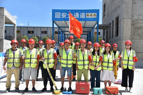 ��Ϊ�����������ഺ��ح�����԰����ͻ�������ȷ�