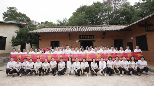 ׷Ѱ��ɫӰ�� ���и������� �������Ͽ�ʱ����������Ӫ�������޹�˾����֧��չ��ɫ���⵳���˶�